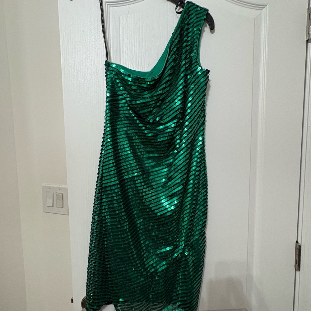 Emerald Green Sequin One-Shoulder Dress